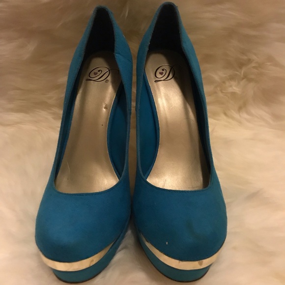 blue and gold heels - Picture 2 of 3